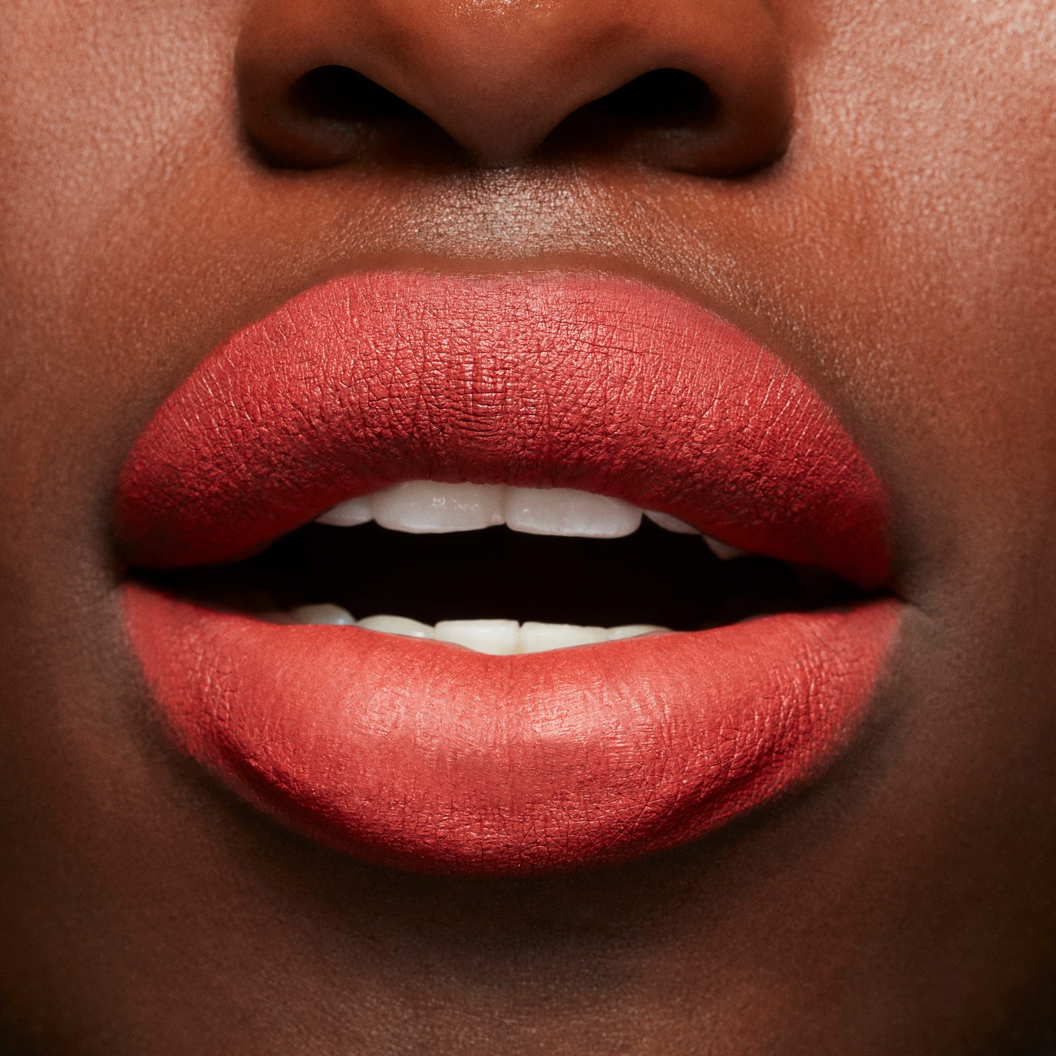 RETRO MATTE LIQUID LIPCOLOUR (LABIAL MATE LÍQUIDO)